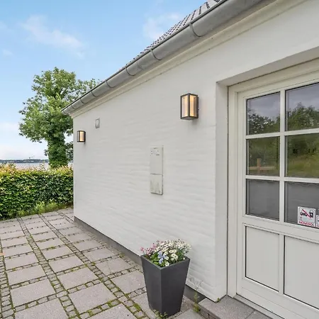 Three-bedroom In Kruså