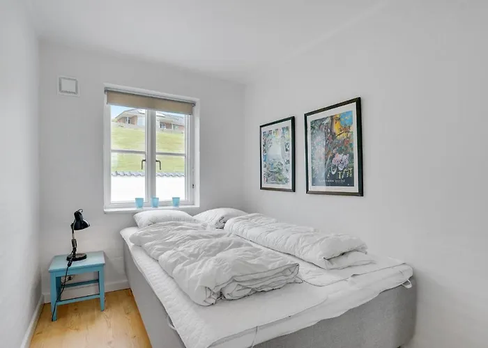 Hébergement de vacances Three-bedroom In